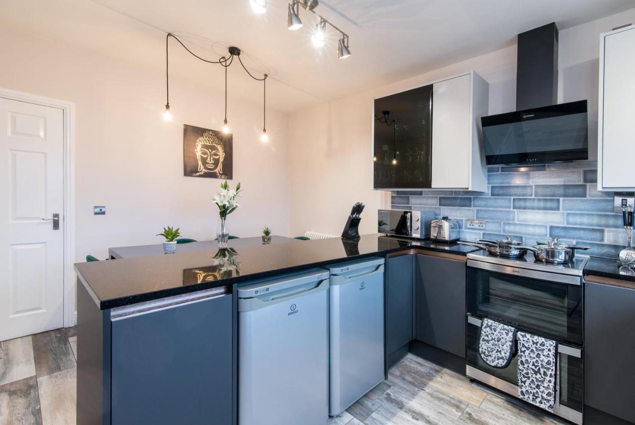 Apartament Immaculate 3 Bed House - Stunning Balcony Views Matlock  Zewnętrze zdjęcie